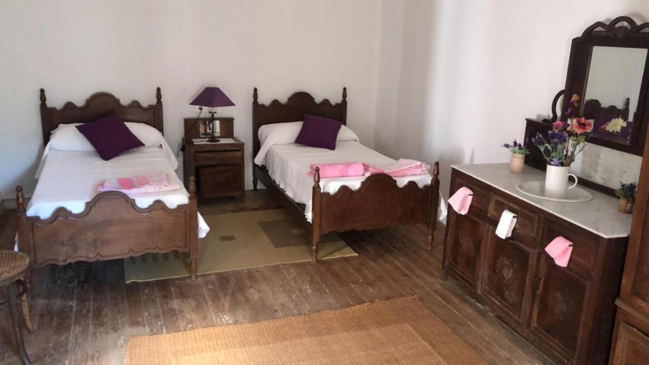 Villa El Requexu De Rales à Rales  Extérieur photo